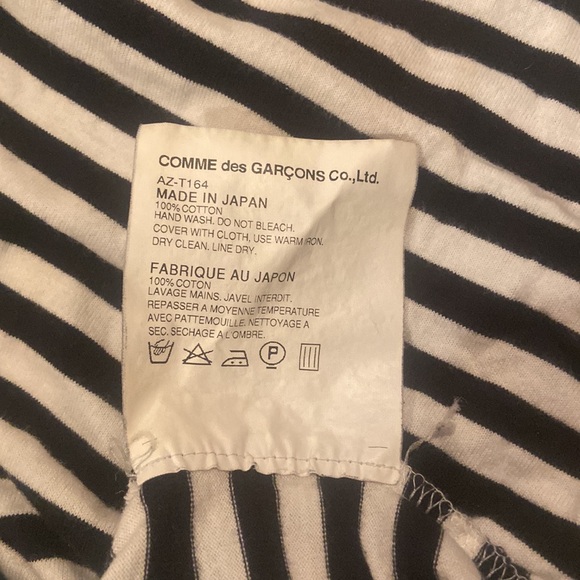 ✨HP✨ Play Comme des Garçon Shirt - Picture 3 of 4